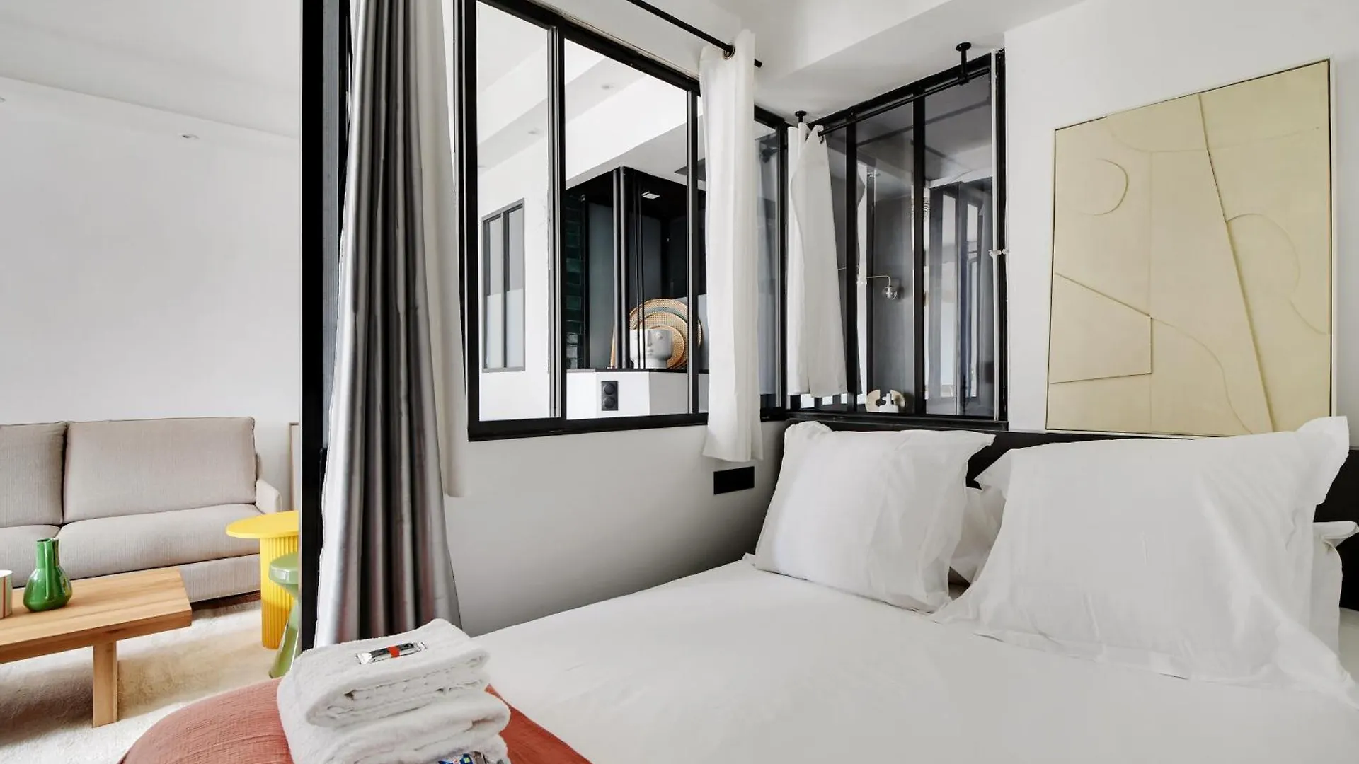 Amazing Apartment 1Br-4P - Centre Beaubourg 파리 0*,